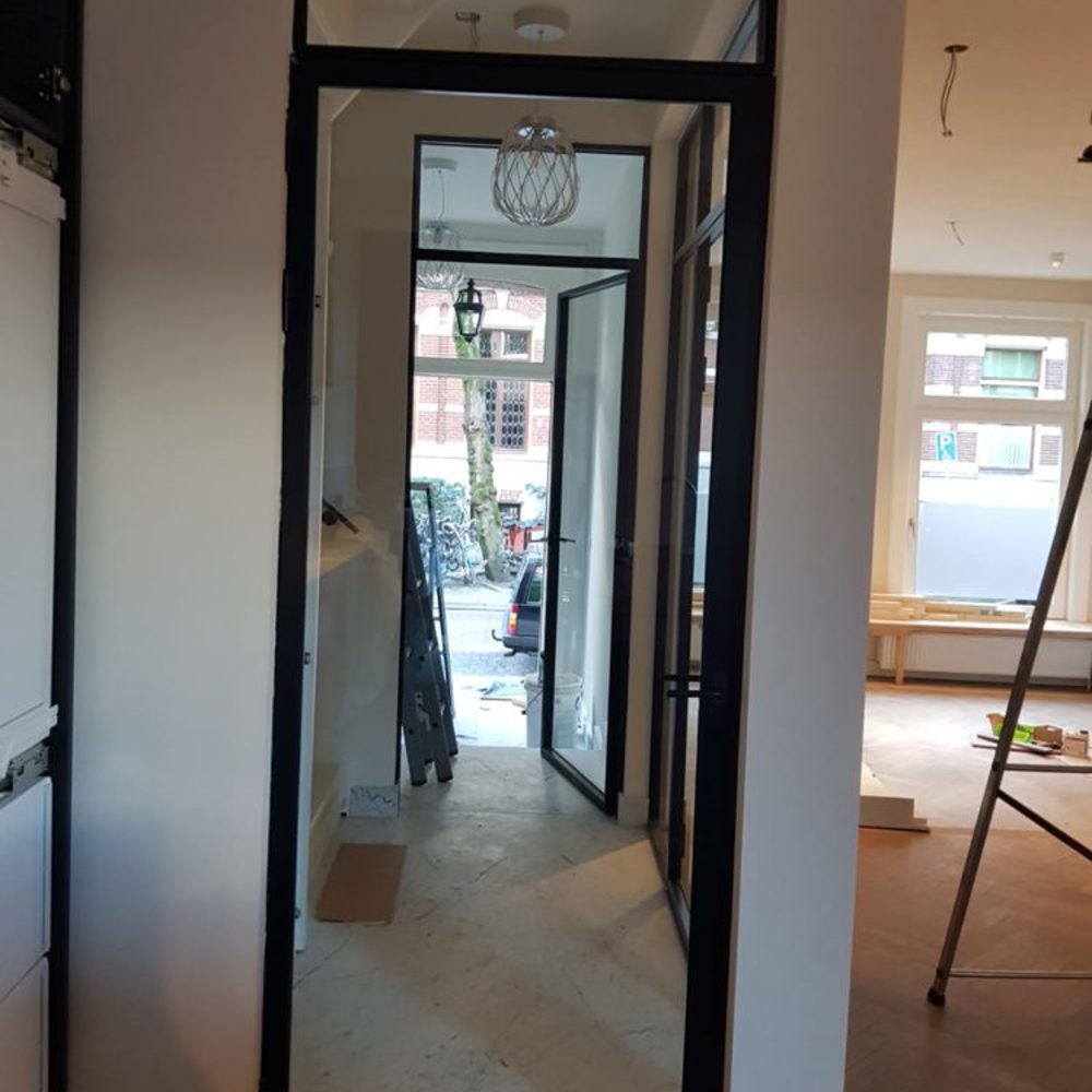 436A5e89 A38b 4D7f 80A9 A6ef4cb0896b 750X1000